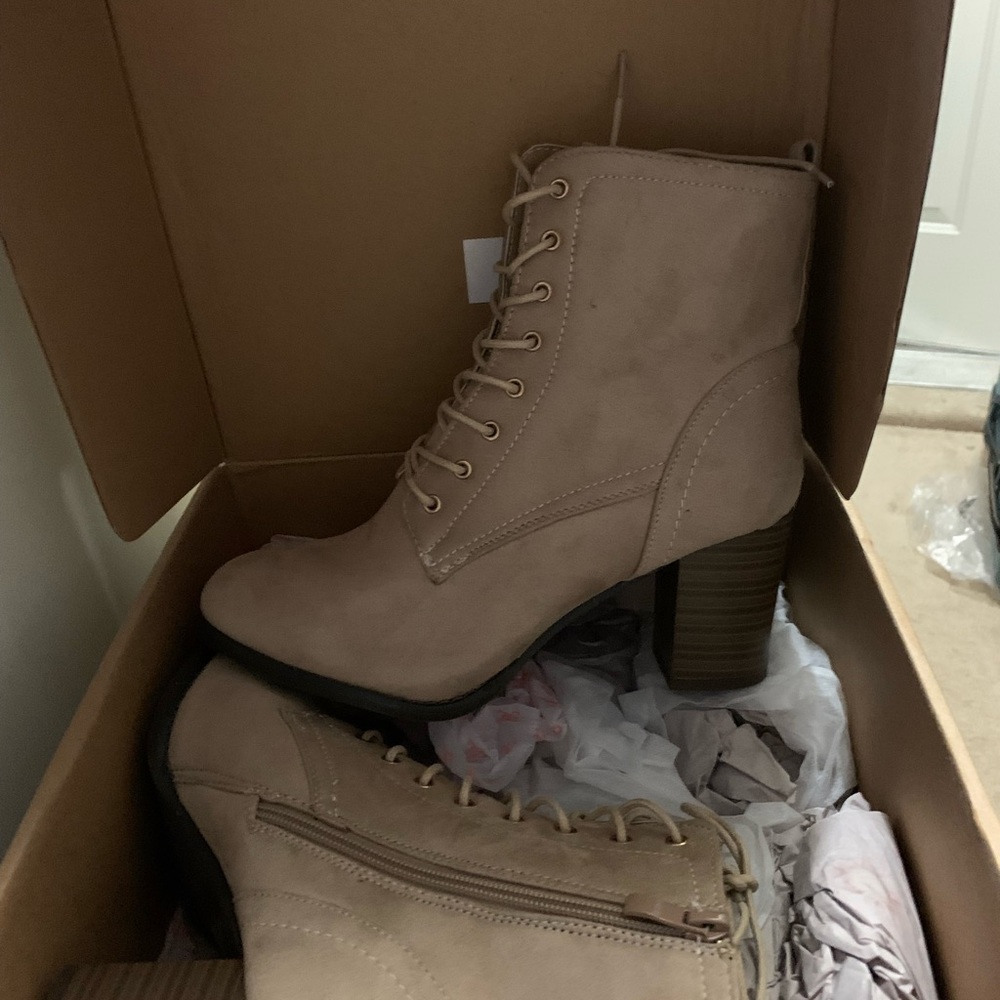 Journee Collection Booties